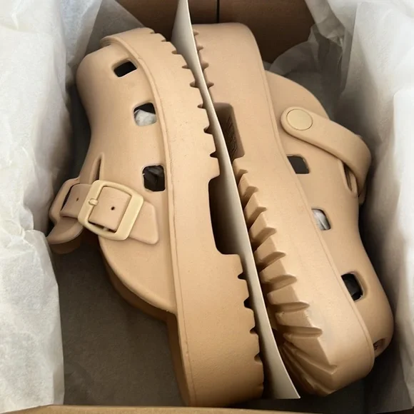 NWB Free People Karlie Buckle Clog size 7 - Picture 8 of 9